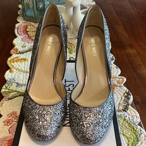 Nine West Glitter Pumps 9.5